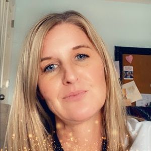 Meet your Posher, Melanie